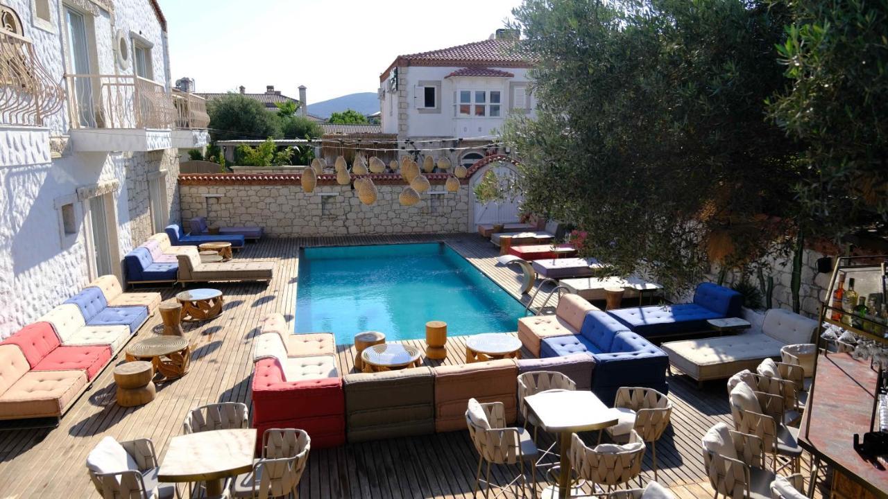 Rupa Otel Alacati- Adults Only İzmir Buitenkant foto